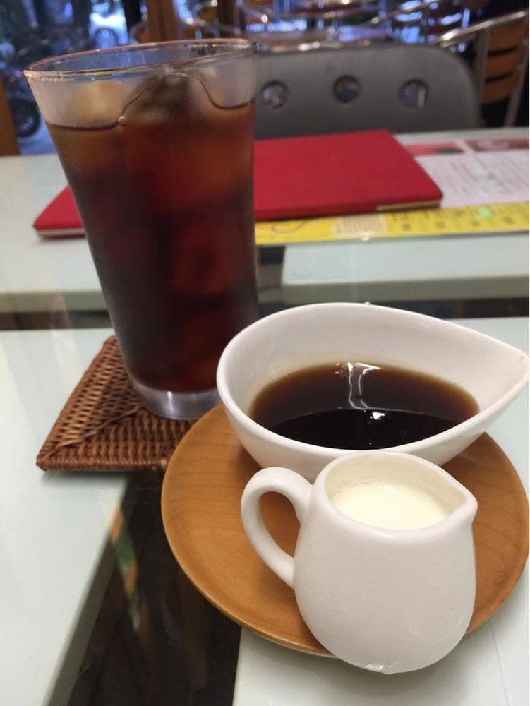 坐カフェ