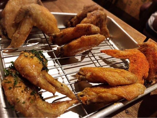 奇跡の手羽先 サラリーマン横丁 中央町本店 - サブ画像3