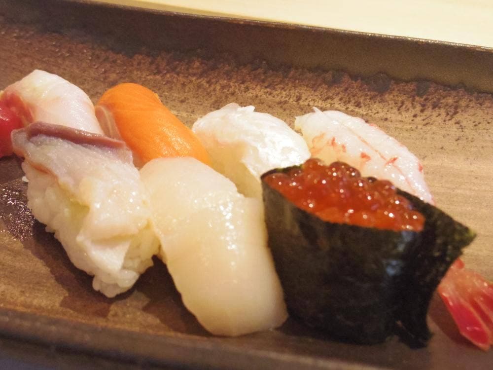 すし処 みやた