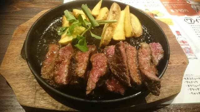大衆肉ビストロ ココノスケ キューズタウン店 - サブ画像2