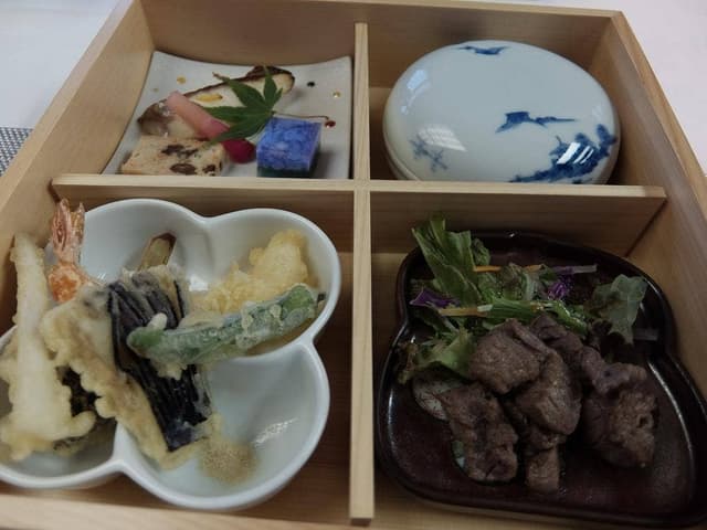 日本料理 桜華 - サブ画像1