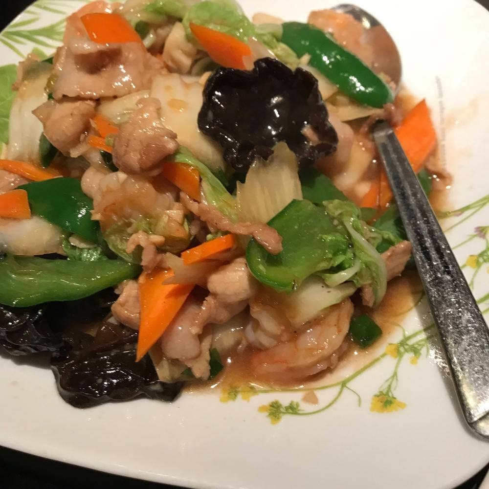 中華居食屋楽楽