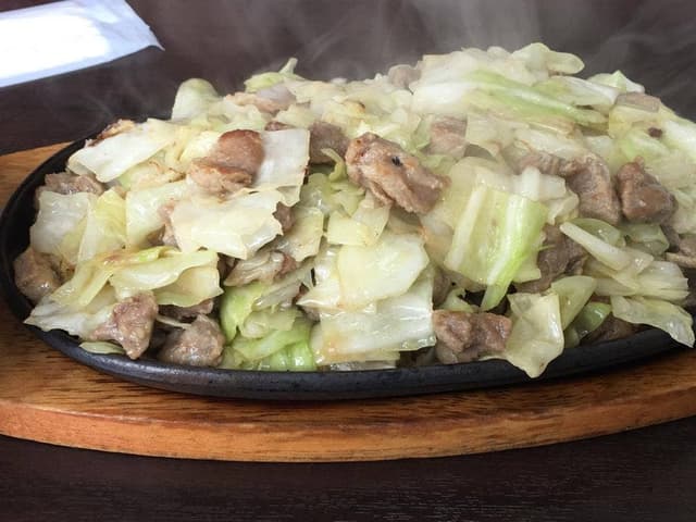 スタミナ焼肉 博多 鉄板王 空港東店 - サブ画像3