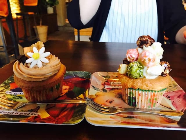 CUPS coffee & cupcakes - サブ画像1