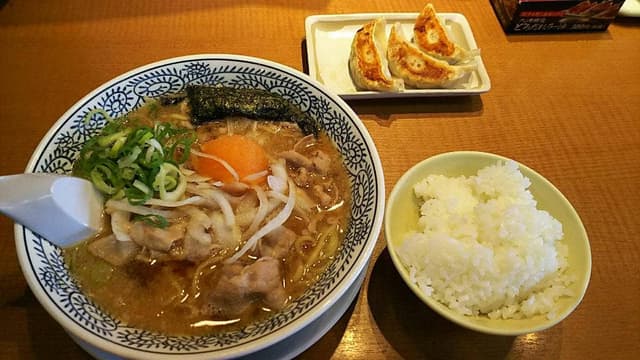 丸源ラーメン 津高茶屋店 - サブ画像2