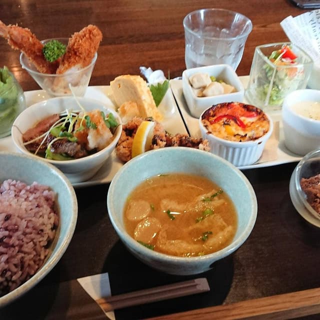 Lunch&Dining Spain - サブ画像2