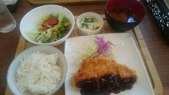 モントルイユ_マノン - サブ画像1