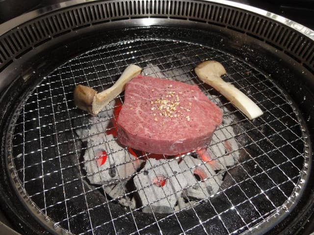 焼肉や 巧 - サブ画像1
