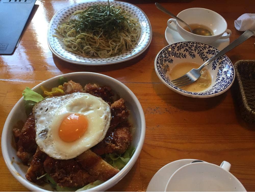 ちろりん村とくるみの木
