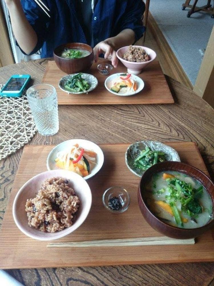 しましまの木 Cafe