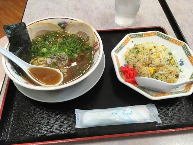 ラーメン 冨貴 マックスバリュー日高店 - サブ画像1