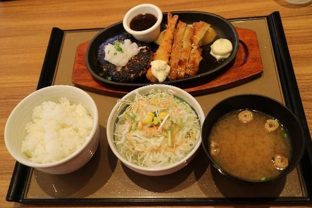 やよい軒 旭川永山店 - サブ画像2