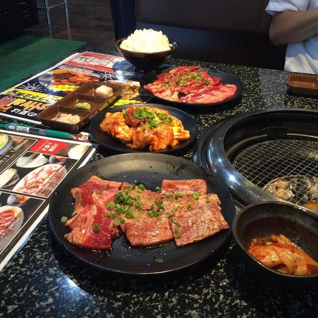 焼肉スエヒロ館 市川中山店 - サブ画像1