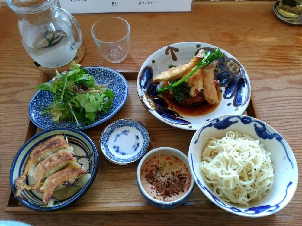 具琥