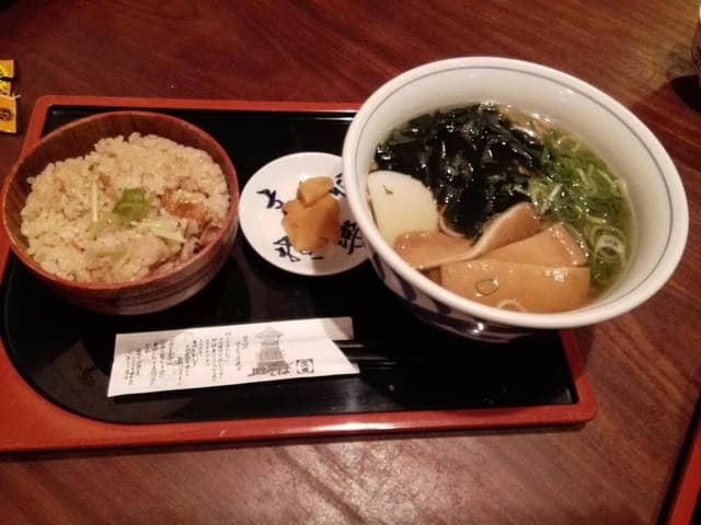 皿そば文楽 奈良東向通店 - サブ画像1