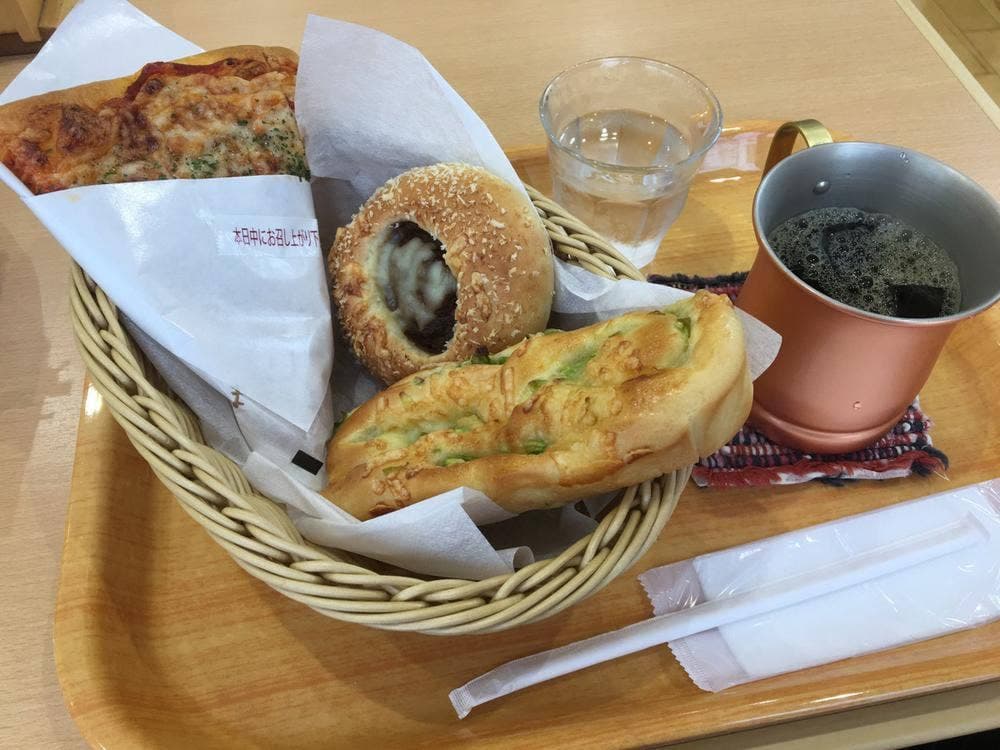 Bakery Cafe まりそる