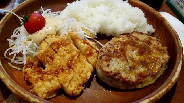 びっくりドンキー 豊山店 - サブ画像1