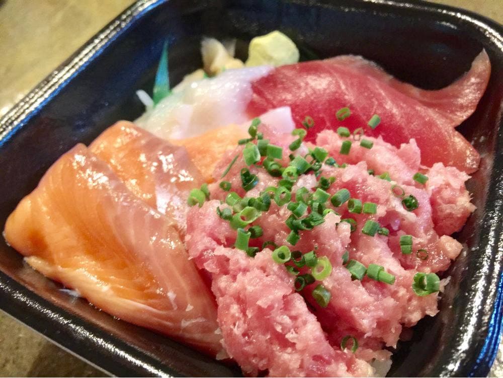 丼丸 豊漁丸 一の宮店