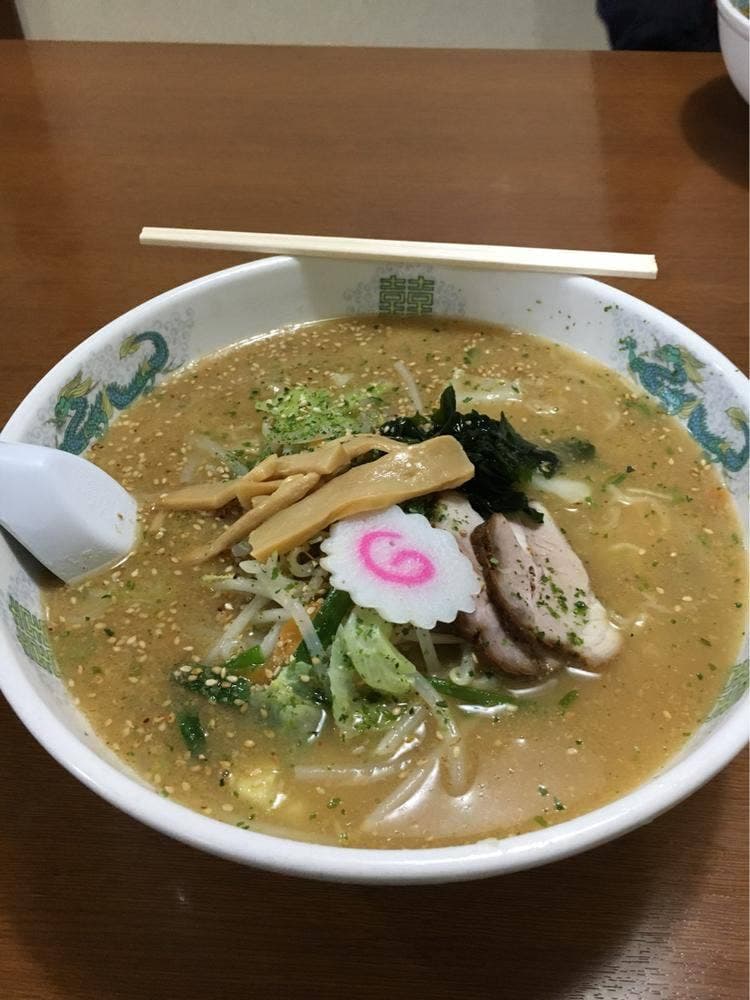 やまご食事処