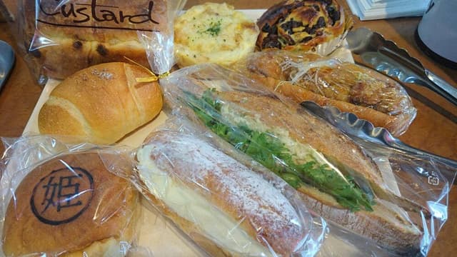 ベーカリーカフェ カスタード - サブ画像3