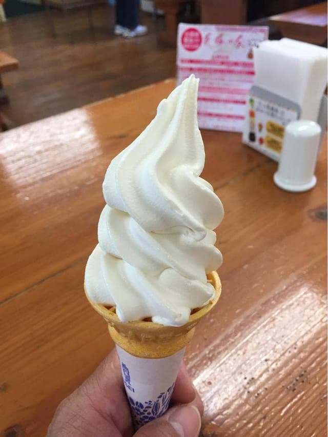 みつばち喫茶 フジイのはちみつ直売店 - サブ画像3
