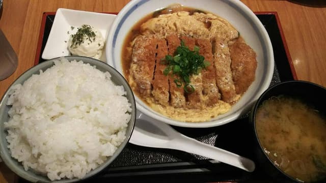 鉄板酒場 鐵一 四ツ谷店 - サブ画像1