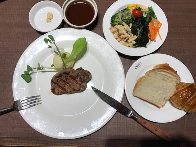 フォルクス 上新庄店 - サブ画像1
