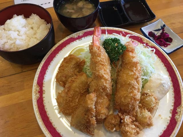 赤レンガ - サブ画像3