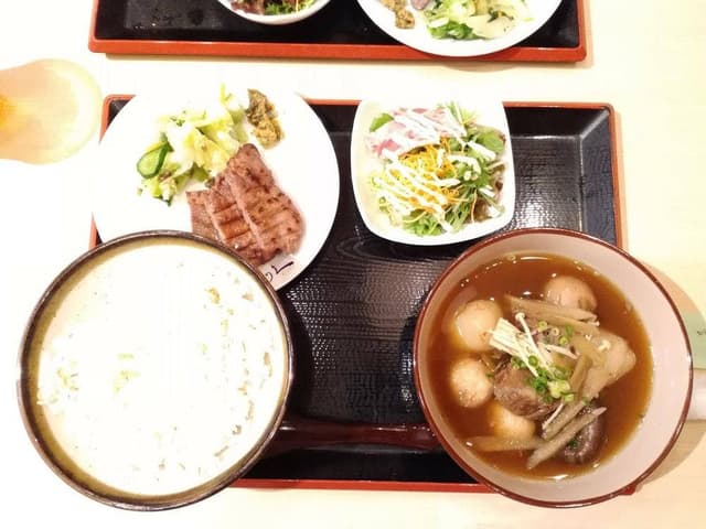 牛たん炭焼 利久 天童店 - サブ画像3