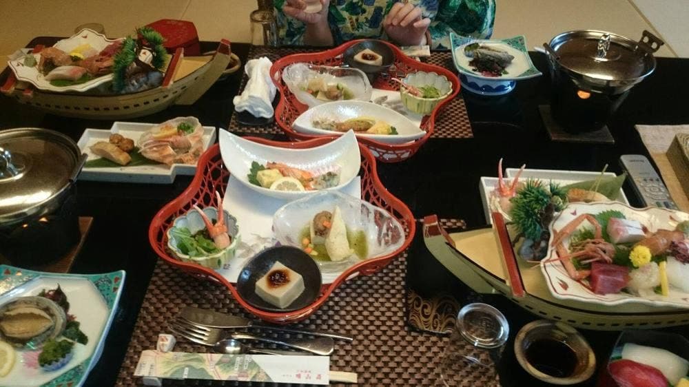 明山荘