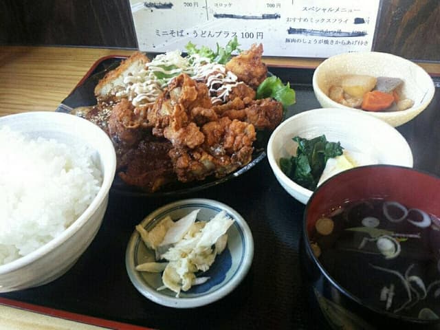 そばとごはんの店 ともえ - サブ画像3
