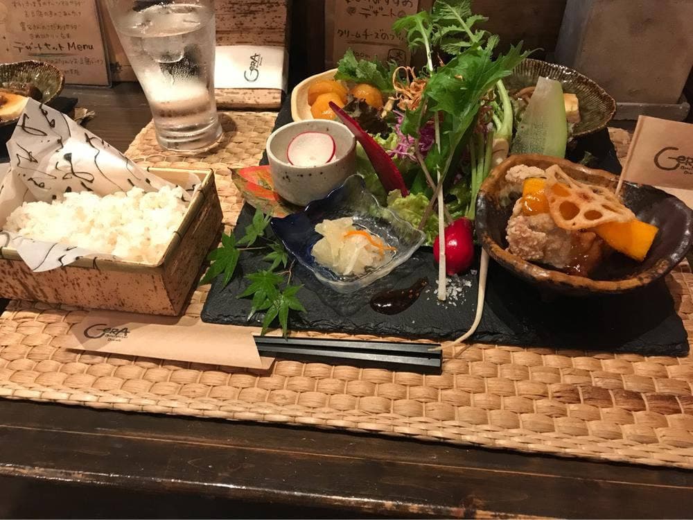 オモテナシダイニング 大笑