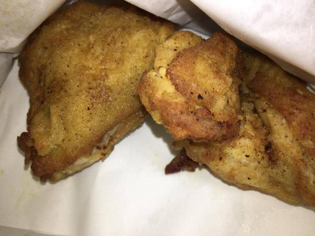 ケンタッキーフライドチキン 鈴鹿中央通り店 - サブ画像1