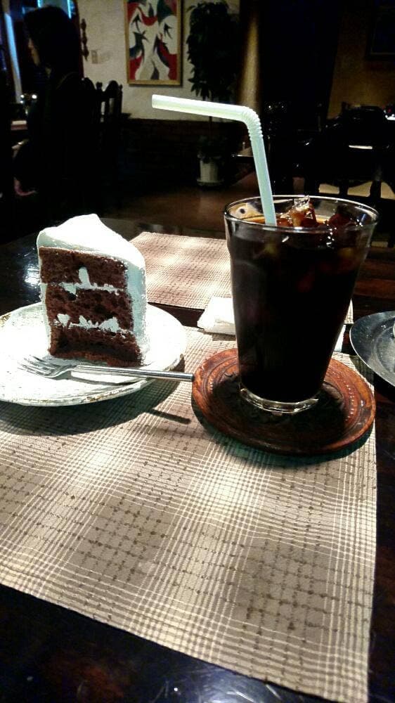 コーヒーショップ トレール