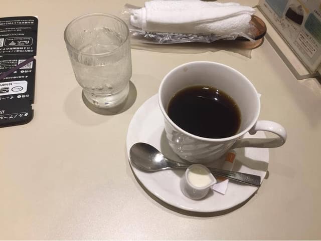 喫茶室ルノアール 新宿西口エステックビル店 - サブ画像3
