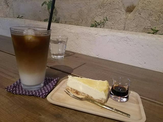 音楽教室と喫茶 箱 - サブ画像1