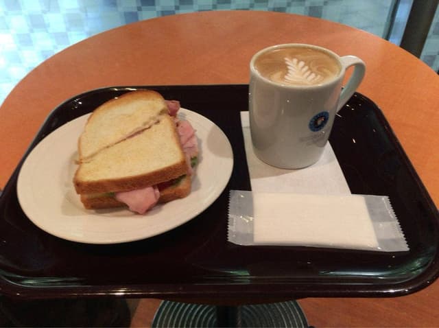 エクセルシオールカフェ 東京オペラシティ店 - サブ画像3
