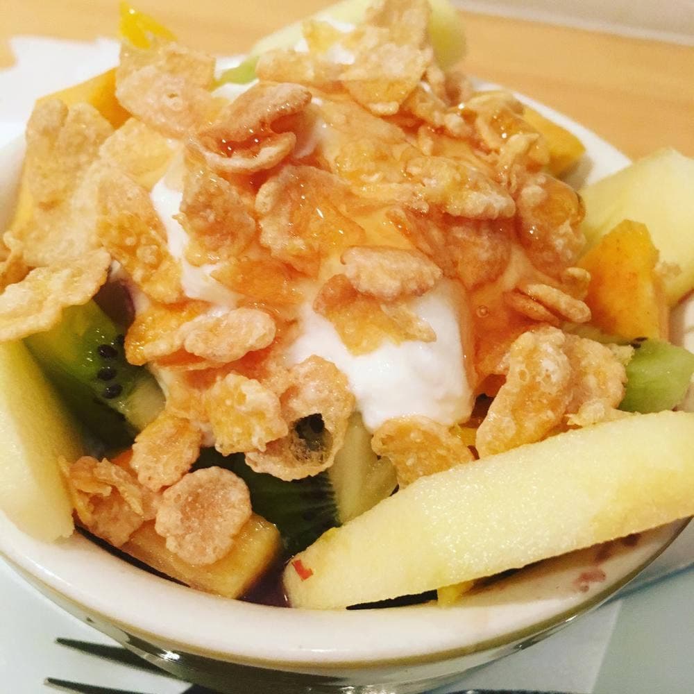 F9