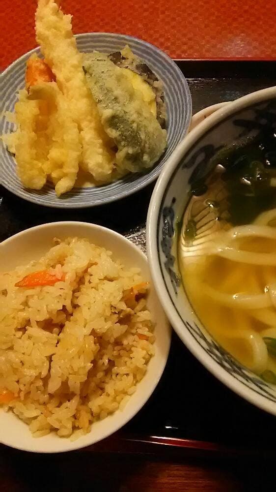 丸亀 中津万田店