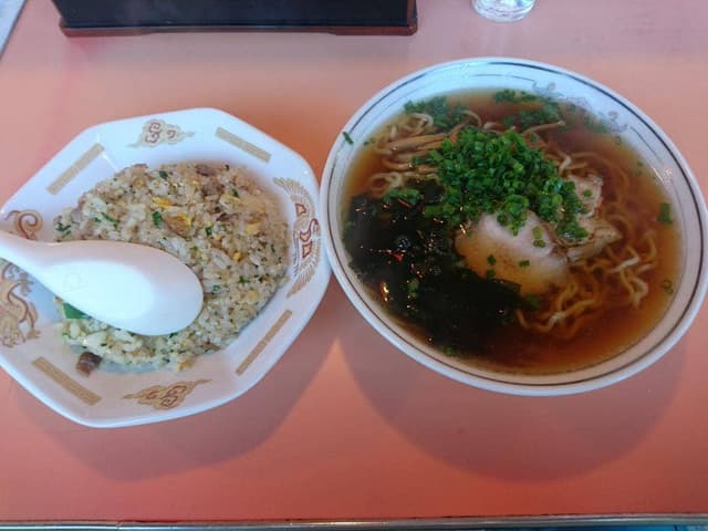 ラーメンポルシェ - サブ画像1