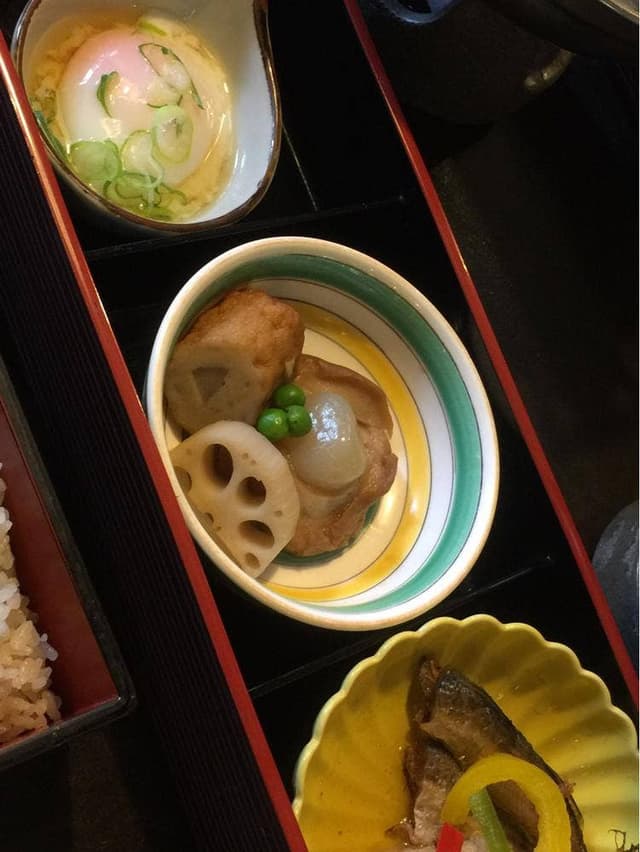 お食事処 漁師の館 加賀伝統工芸村ゆのくにの森 - サブ画像1