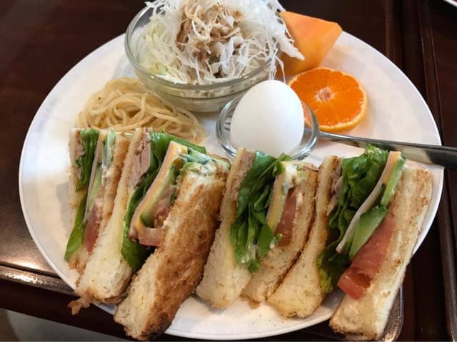 カフェイー・アール - サブ画像2