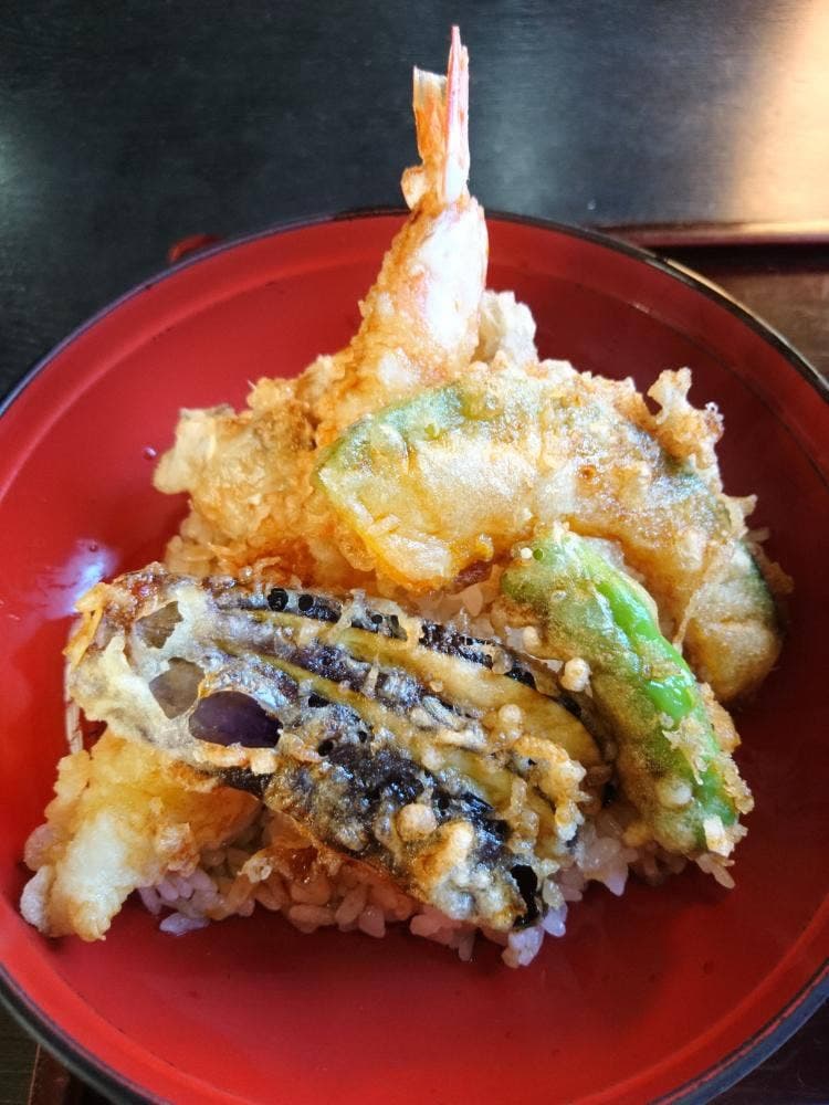 手打蕎麦 会席料理 直指庵