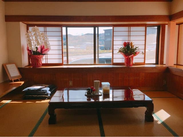 手打ちうどん しん堀 - サブ画像2