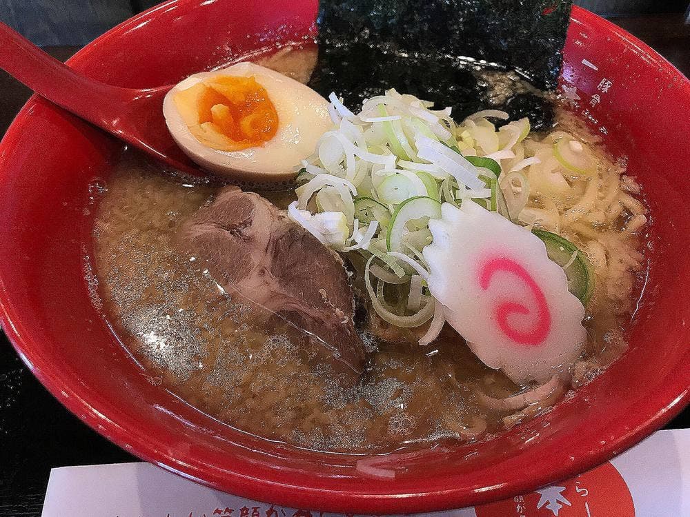豚骨らーめん 一本道