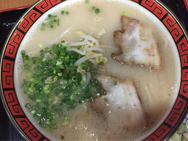 丸新ラーメン本店 - サブ画像3