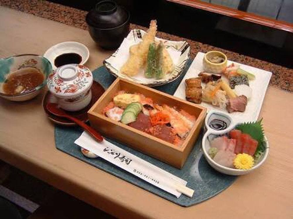 びっくり寿司