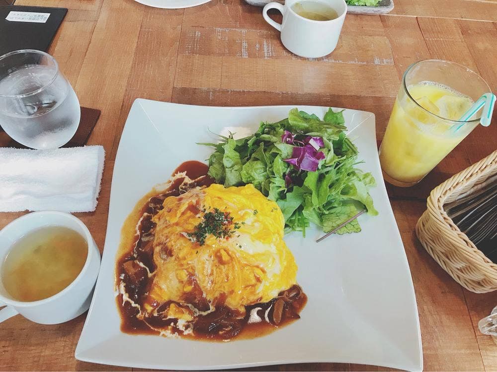 カフェレストラン ビクトリア