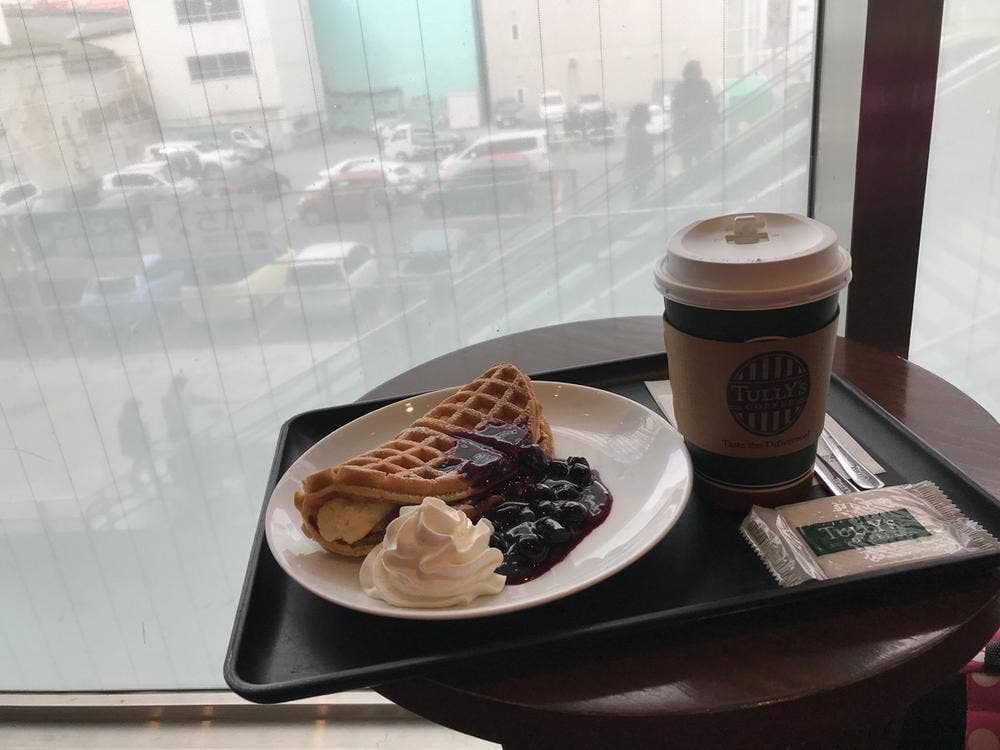 タリーズコーヒー フォンテAKITA店