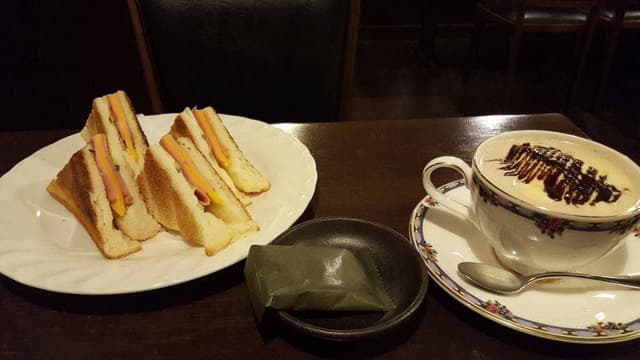 珈琲倶楽部 如水舎 井瀬木店 - サブ画像1